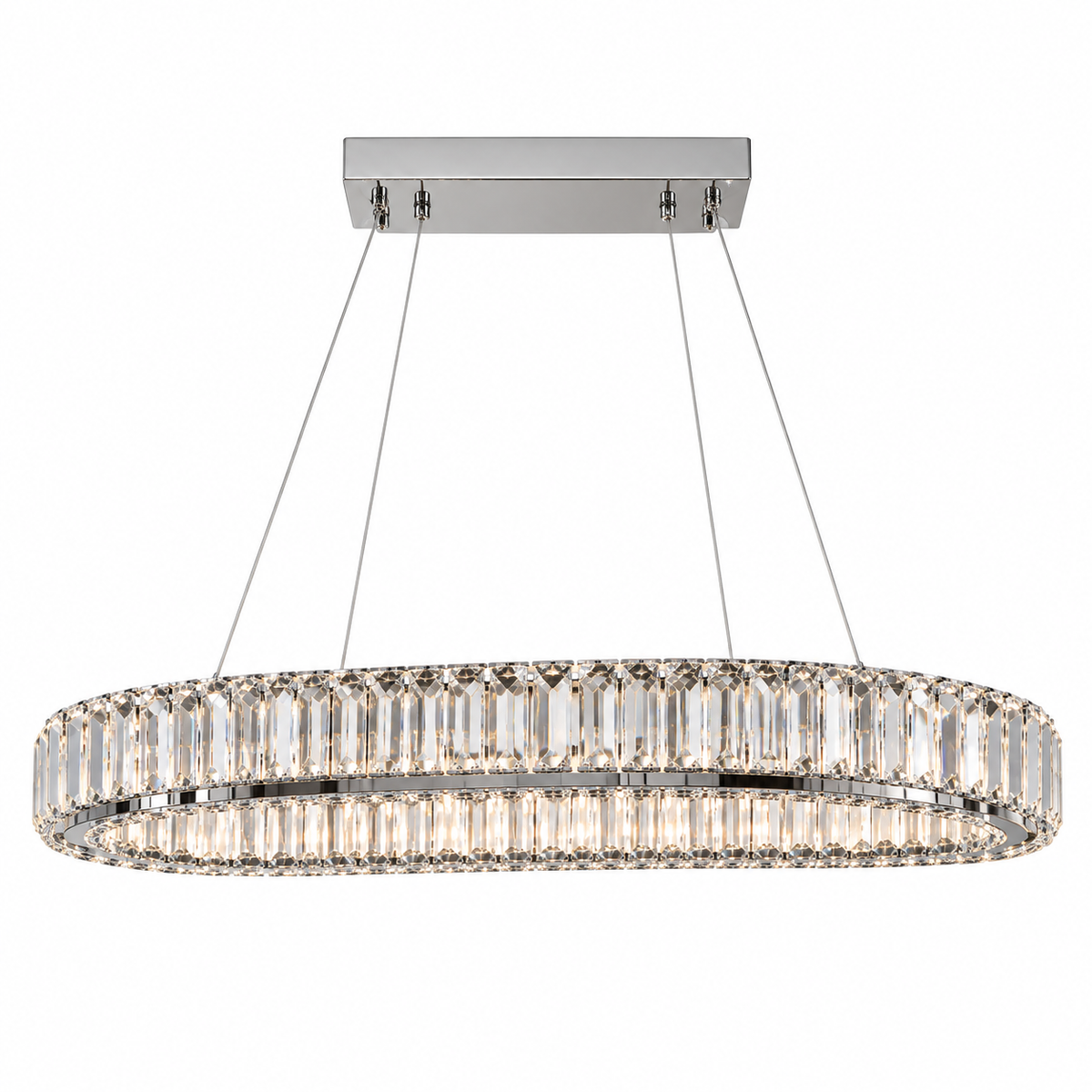 Suspension linéaire ovale en cristal K9 Ovalia sur fond blanc